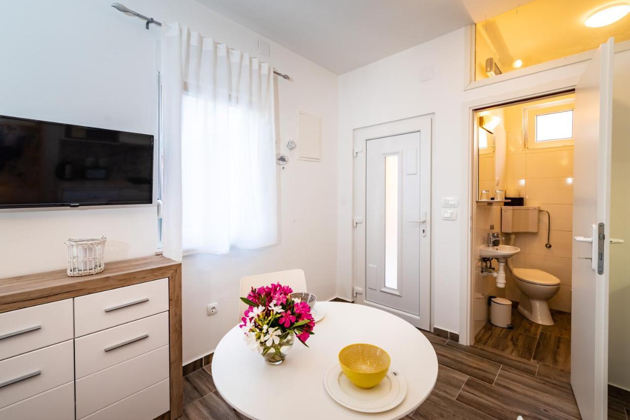 Studio Apartment Gina Zadar Dış mekan fotoğraf